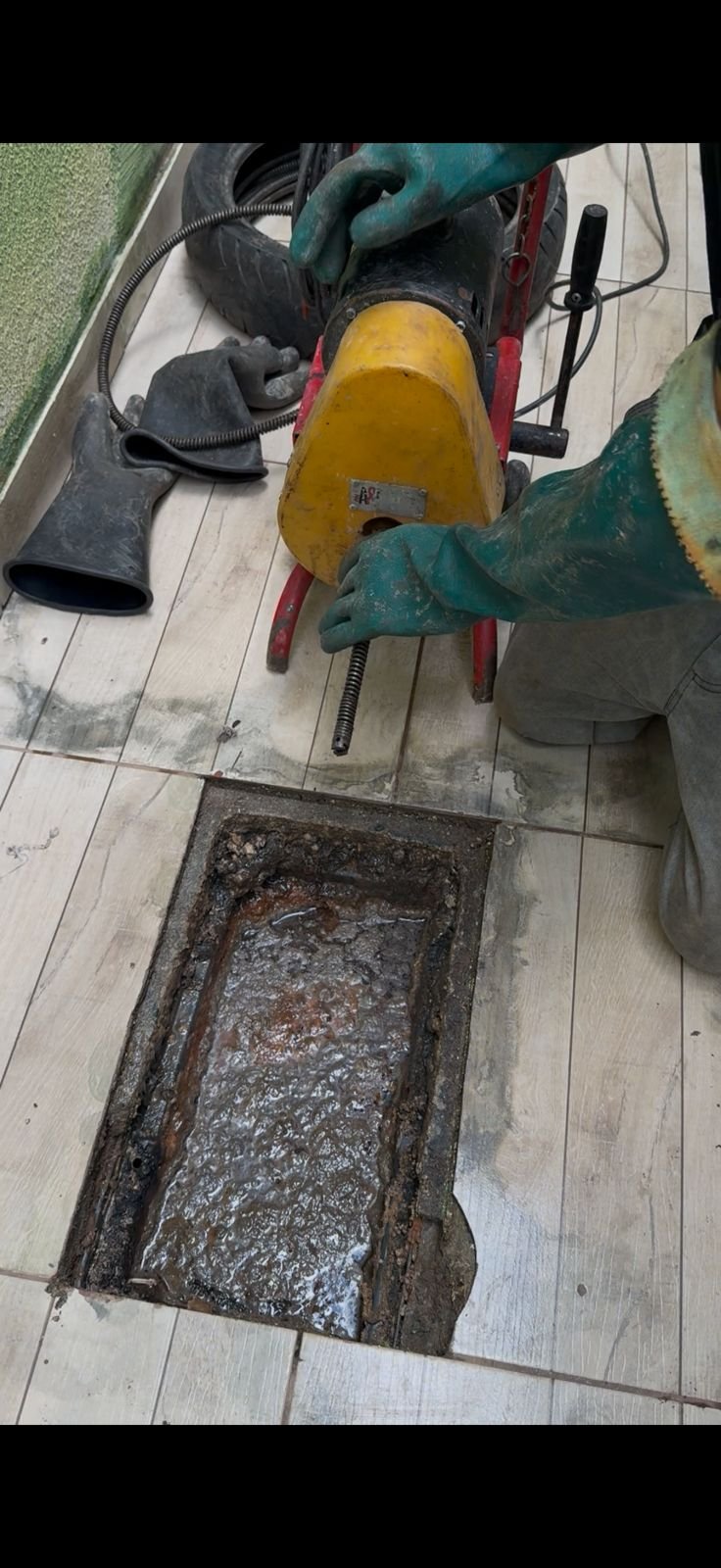 Vip Desentupidora, Serviços urgentes 24 horas whatsapp image 2026 03 15 at 10.54.27